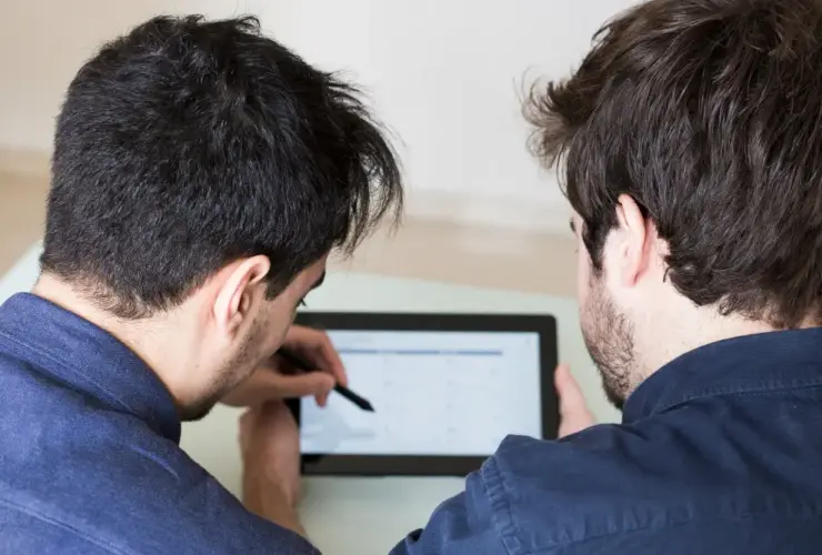 investir em tecnologia ou equipamento